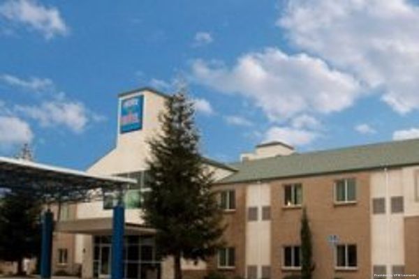 Palisade Hotel (Yuba City)